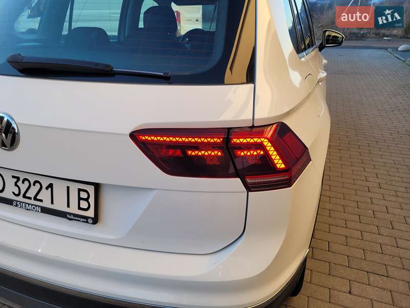 Внедорожник / Кроссовер Volkswagen Tiguan 2019 в Мукачево