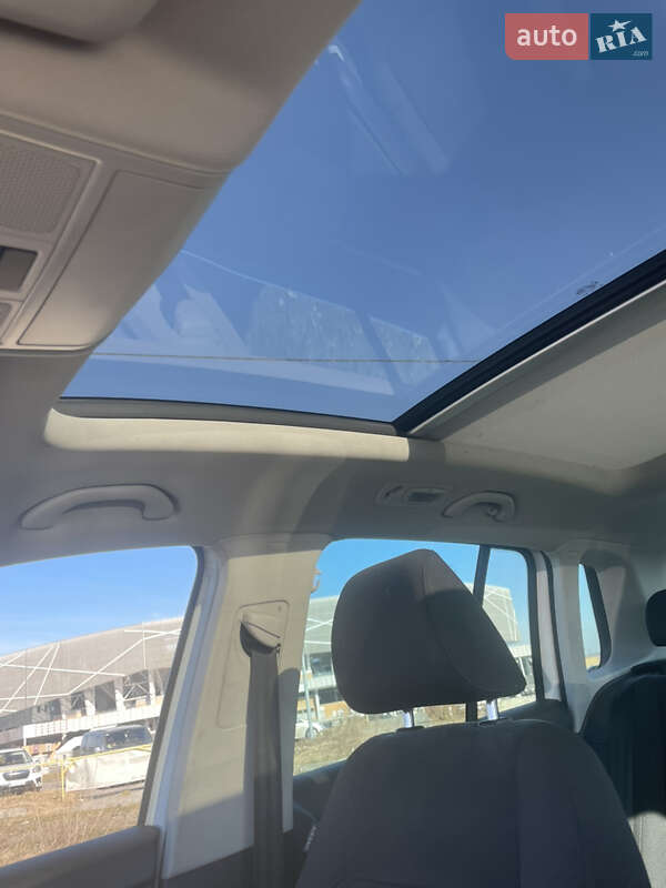 Внедорожник / Кроссовер Volkswagen Tiguan 2014 в Умани