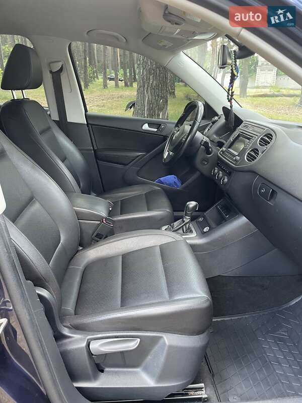 Внедорожник / Кроссовер Volkswagen Tiguan 2016 в Житомире