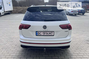 Внедорожник / Кроссовер Volkswagen Tiguan 2021 в Львове
