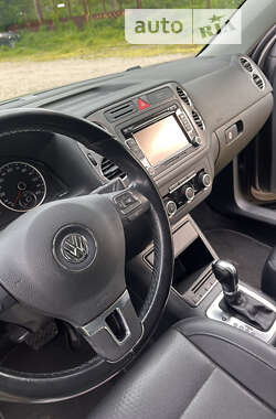 Внедорожник / Кроссовер Volkswagen Tiguan 2010 в Кропивницком