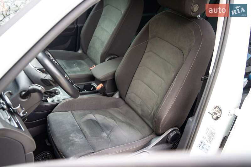 Внедорожник / Кроссовер Volkswagen Tiguan 2018 в Тернополе