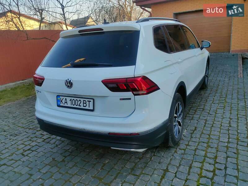 Позашляховик / Кросовер Volkswagen Tiguan 2020 в Києві