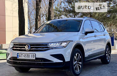 Внедорожник / Кроссовер Volkswagen Tiguan 2021 в Днепре