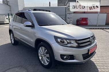 Внедорожник / Кроссовер Volkswagen Tiguan 2014 в Виннице