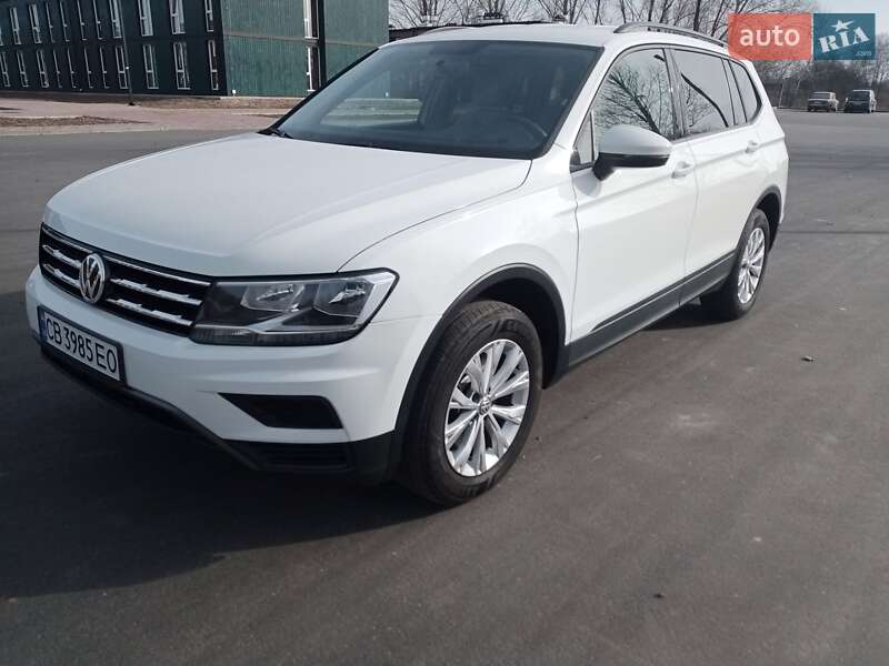 Внедорожник / Кроссовер Volkswagen Tiguan 2020 в Чернигове