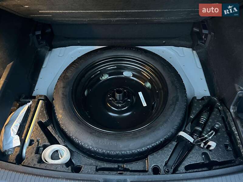 Позашляховик / Кросовер Volkswagen Tiguan 2018 в Харкові