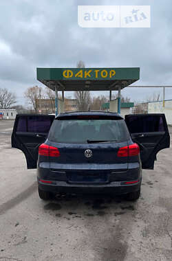 Внедорожник / Кроссовер Volkswagen Tiguan 2013 в Шаргороде