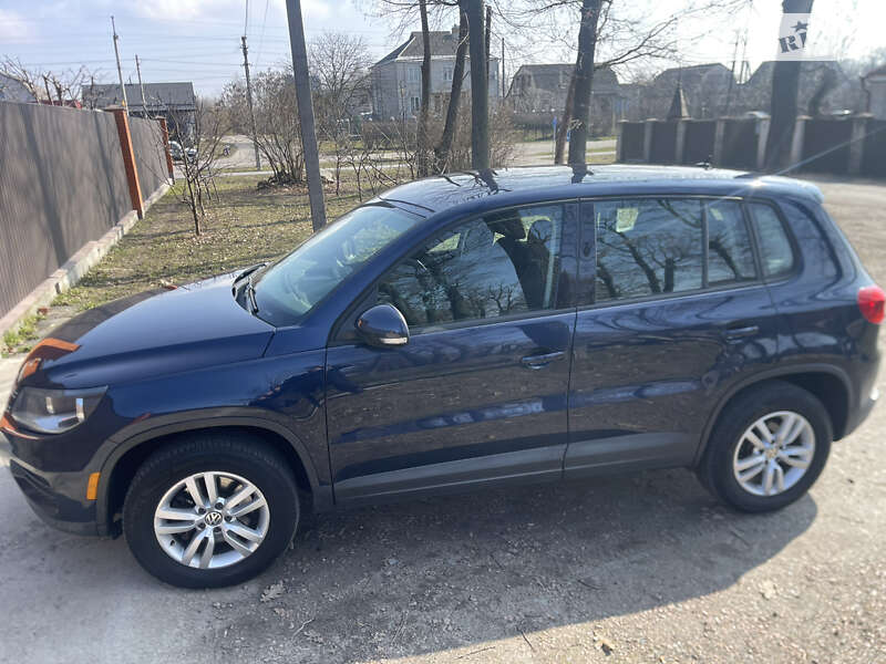 Внедорожник / Кроссовер Volkswagen Tiguan 2012 в Переяславе