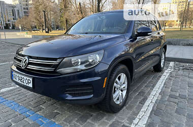 Внедорожник / Кроссовер Volkswagen Tiguan 2012 в Харькове