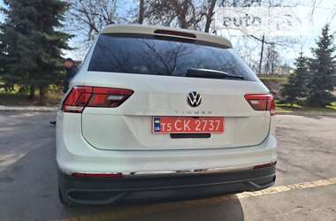 Внедорожник / Кроссовер Volkswagen Tiguan 2022 в Полтаве