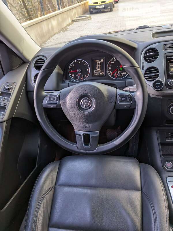 Позашляховик / Кросовер Volkswagen Tiguan 2014 в Тернополі