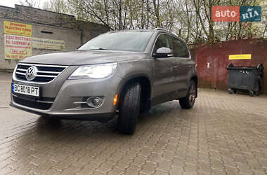 Позашляховик / Кросовер Volkswagen Tiguan 2010 в Львові