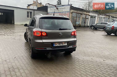 Позашляховик / Кросовер Volkswagen Tiguan 2010 в Львові