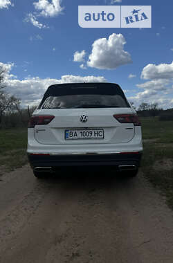 Позашляховик / Кросовер Volkswagen Tiguan 2021 в Кропивницькому