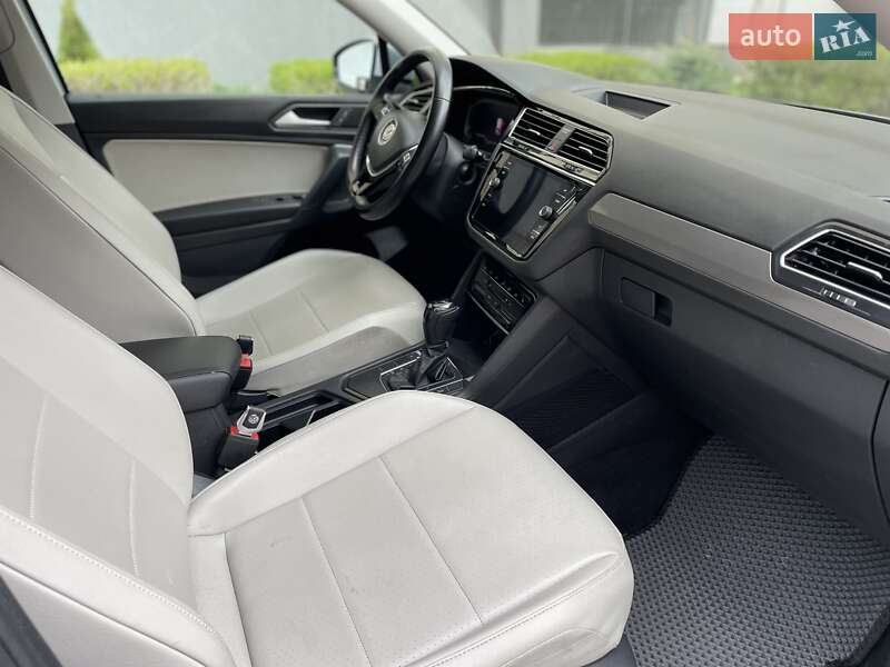 Внедорожник / Кроссовер Volkswagen Tiguan 2019 в Полтаве