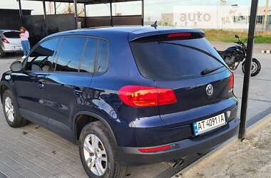 Внедорожник / Кроссовер Volkswagen Tiguan 2013 в Ивано-Франковске