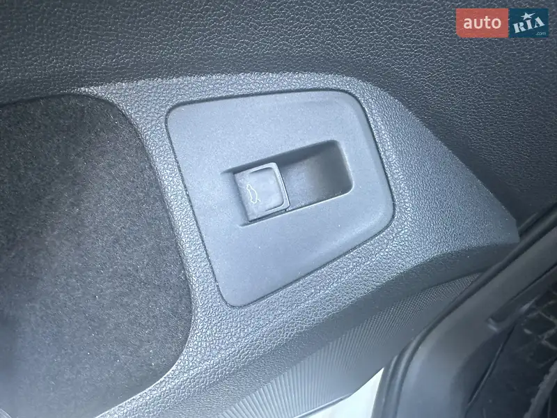 Volkswagen Tiguan 2016 VIN WVGZZZ5NZHW325312 фото оголошення 15 з 54