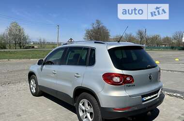 Внедорожник / Кроссовер Volkswagen Tiguan 2008 в Гайвороне