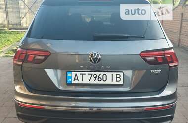 Внедорожник / Кроссовер Volkswagen Tiguan 2023 в Калуше