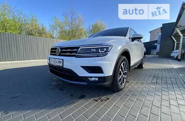 Позашляховик / Кросовер Volkswagen Tiguan 2020 в Києві