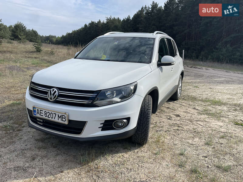 Позашляховик / Кросовер Volkswagen Tiguan 2016 в Кременчуці