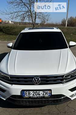 Внедорожник / Кроссовер Volkswagen Tiguan 2016 в Балте