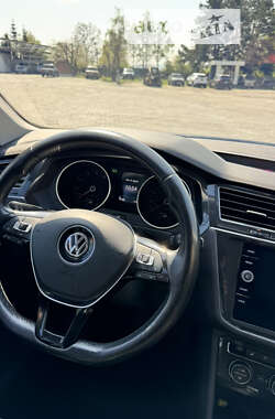 Внедорожник / Кроссовер Volkswagen Tiguan 2018 в Черновцах