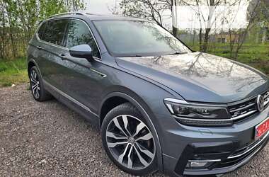 Позашляховик / Кросовер Volkswagen Tiguan 2018 в Львові