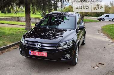 Позашляховик / Кросовер Volkswagen Tiguan 2016 в Миколаєві