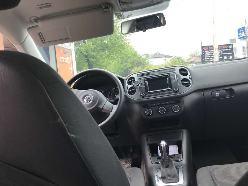 Внедорожник / Кроссовер Volkswagen Tiguan 2017 в Дрогобыче