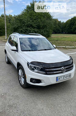 Позашляховик / Кросовер Volkswagen Tiguan 2013 в Івано-Франківську