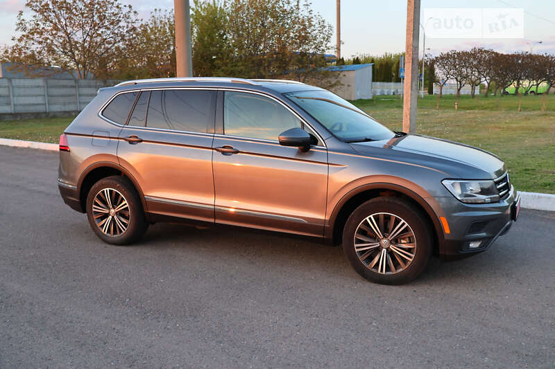 Позашляховик / Кросовер Volkswagen Tiguan 2019 в Рівному