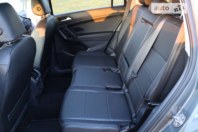Позашляховик / Кросовер Volkswagen Tiguan 2019 в Рівному