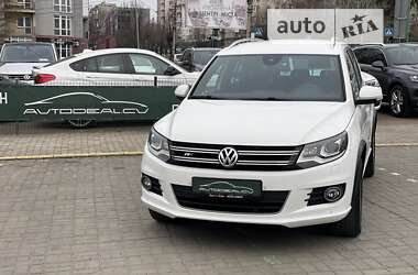 Внедорожник / Кроссовер Volkswagen Tiguan 2013 в Черновцах
