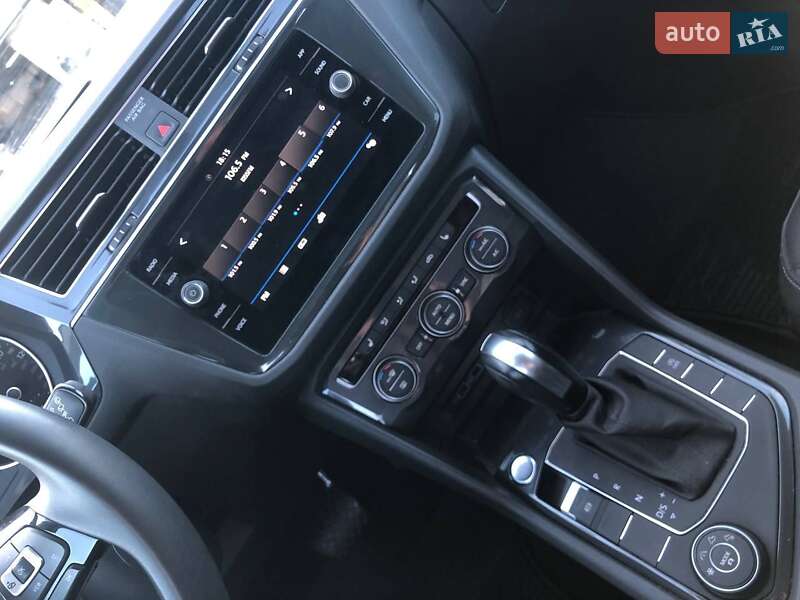 Внедорожник / Кроссовер Volkswagen Tiguan 2019 в Киеве