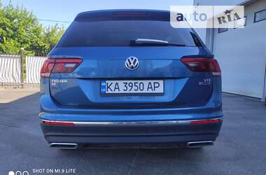 Позашляховик / Кросовер Volkswagen Tiguan 2017 в Києві