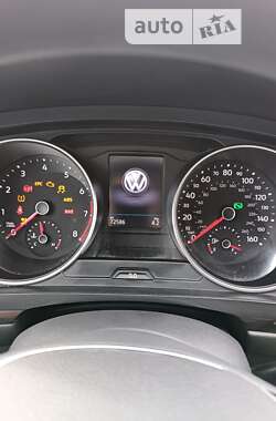Внедорожник / Кроссовер Volkswagen Tiguan 2018 в Каменском