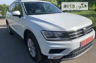 Внедорожник / Кроссовер Volkswagen Tiguan 2018 в Ровно