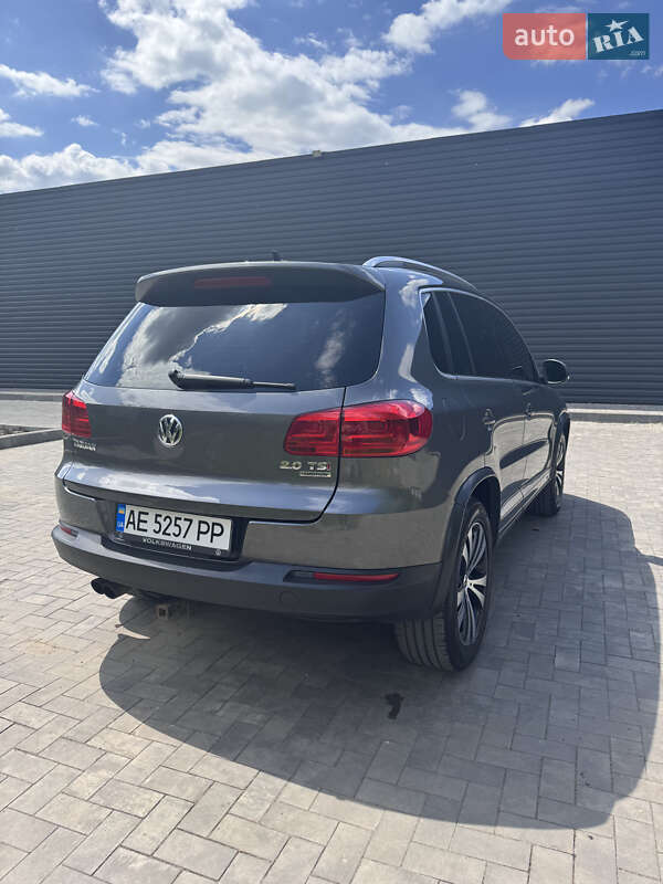 Внедорожник / Кроссовер Volkswagen Tiguan 2014 в Кривом Роге