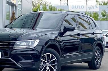 Позашляховик / Кросовер Volkswagen Tiguan 2020 в Києві