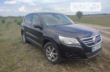 Внедорожник / Кроссовер Volkswagen Tiguan 2009 в Ровно