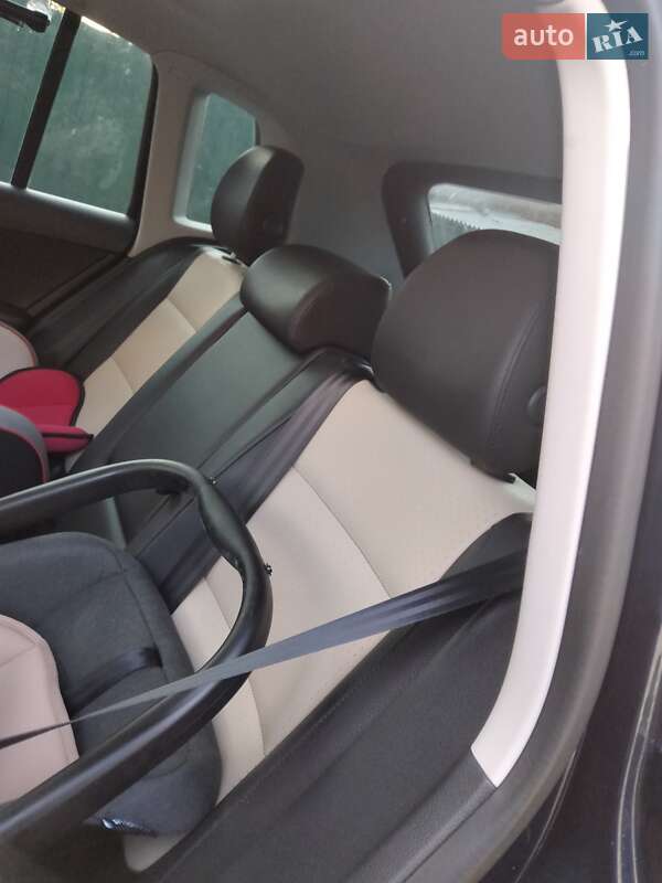 Позашляховик / Кросовер Volkswagen Tiguan 2015 в Рівному фото 22 Позашляховик / Кросовер Volkswagen Tiguan 2015 в Рівному