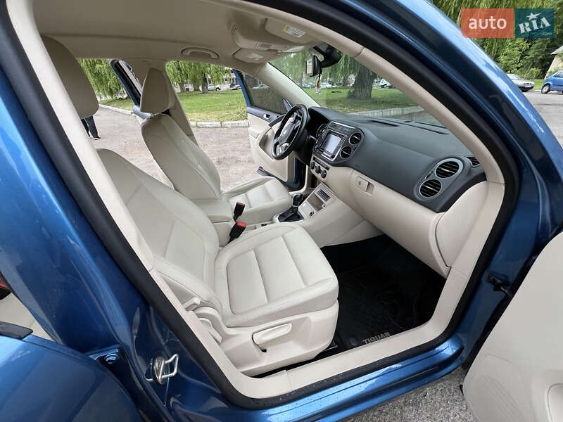 Внедорожник / Кроссовер Volkswagen Tiguan 2017 в Ивано-Франковске