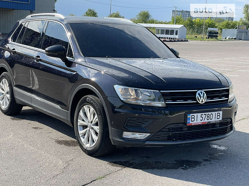Внедорожник / Кроссовер Volkswagen Tiguan 2017 в Кременчуге