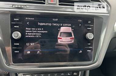 Позашляховик / Кросовер Volkswagen Tiguan 2017 в Луцьку