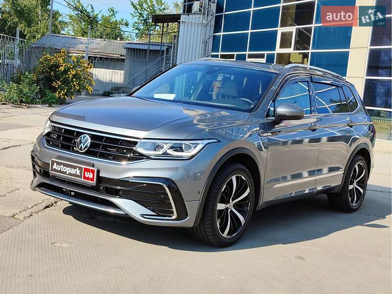 Позашляховик / Кросовер Volkswagen Tiguan 2020 в Харкові