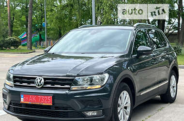 Позашляховик / Кросовер Volkswagen Tiguan 2019 в Києві