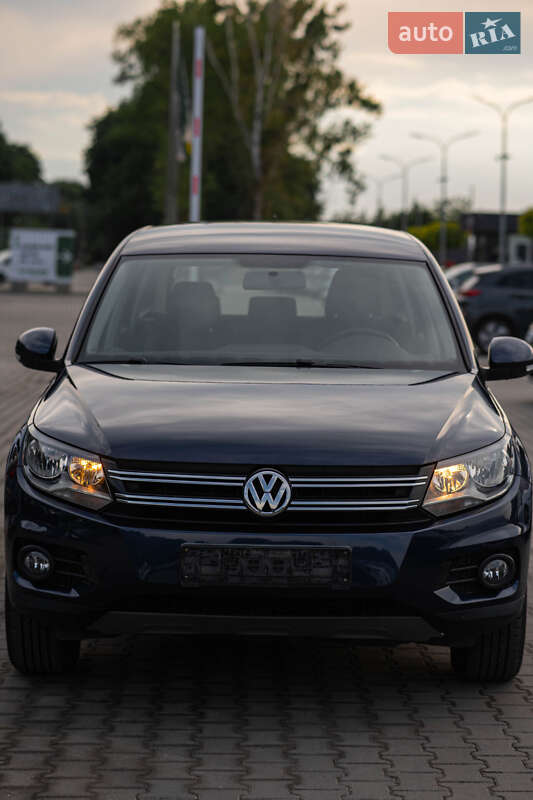Внедорожник / Кроссовер Volkswagen Tiguan 2013 в Львове