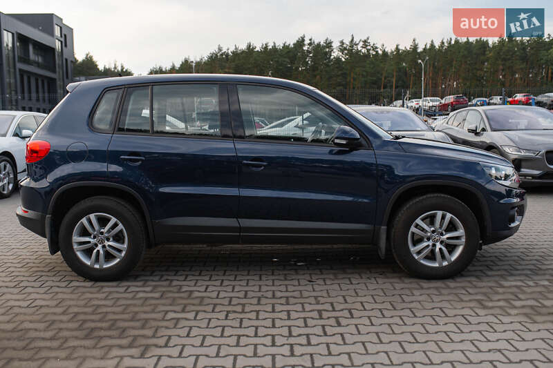 Внедорожник / Кроссовер Volkswagen Tiguan 2013 в Львове